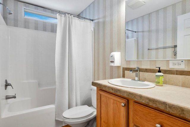 223 MARTIN DRIVE, Lakeland, FL 33809