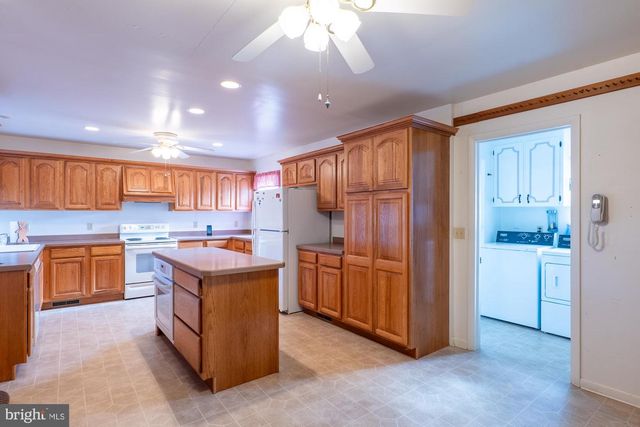 307 ROBINSON ST, Georgetown, DE 19947