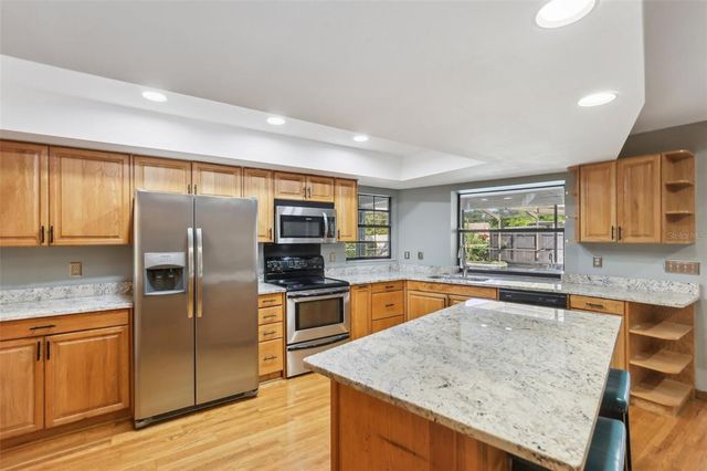 170 FOXFIRE LANE, Oldsmar, FL 34677