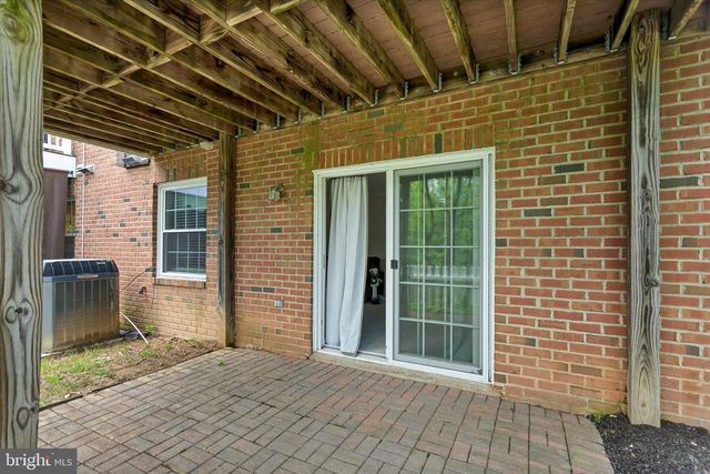 5 JOHNSBOROUGH CT, Reisterstown, MD 21136