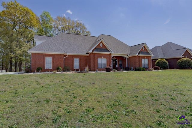 214 Knob Hill Drive, Warner Robins, GA 31088