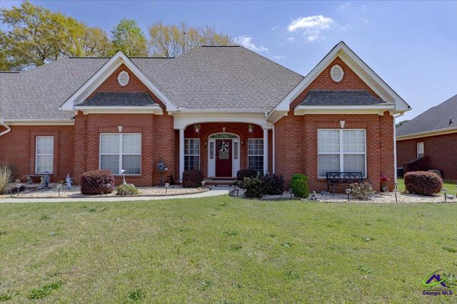 214 Knob Hill Drive, Warner Robins, GA 31088