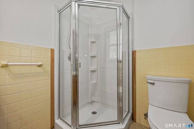 10 Fieldstone Lane, New Milford, CT 06776