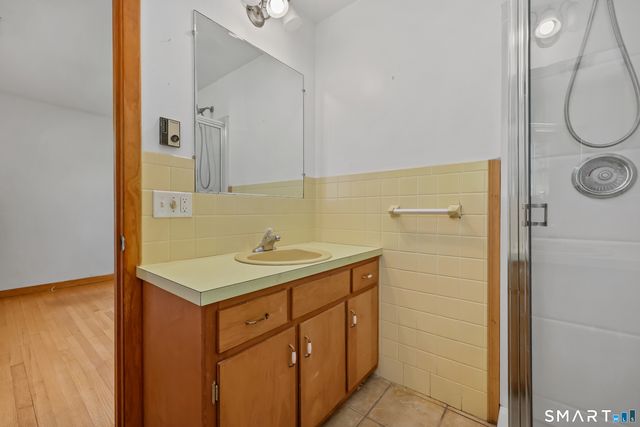 10 Fieldstone Lane, New Milford, CT 06776