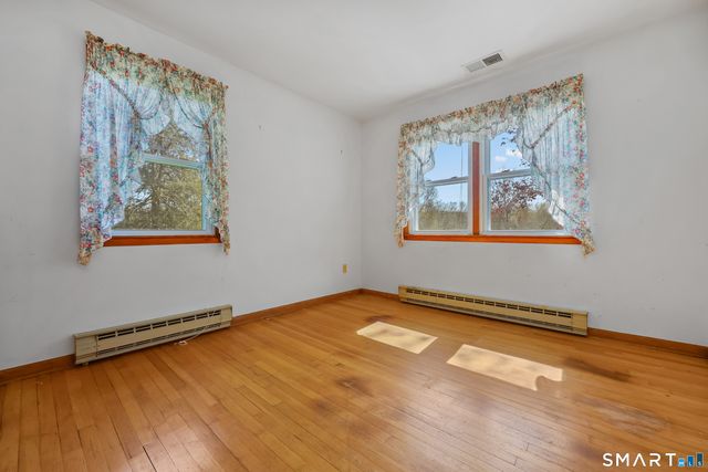 10 Fieldstone Lane, New Milford, CT 06776