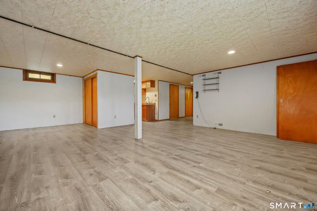 10 Fieldstone Lane, New Milford, CT 06776