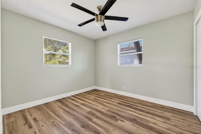 4063 2ND AVENUE S, St Petersburg, FL 33711