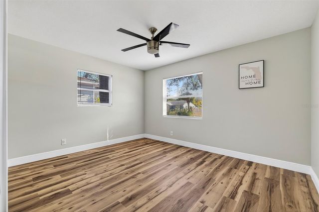 4063 2ND AVENUE S, St Petersburg, FL 33711