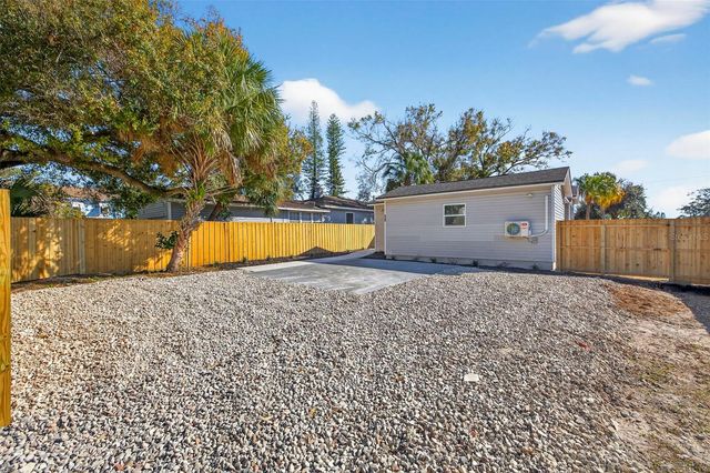 4063 2ND AVENUE S, St Petersburg, FL 33711