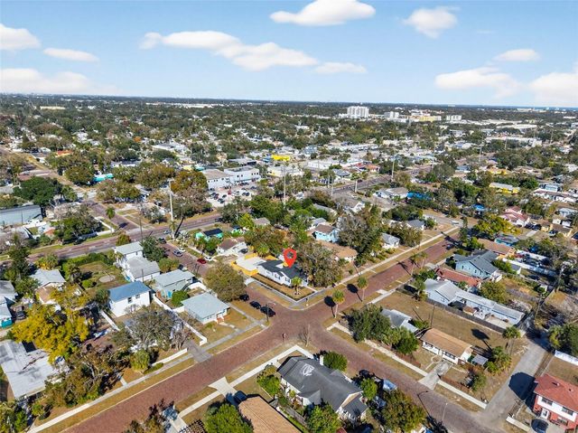 4063 2ND AVENUE S, St Petersburg, FL 33711