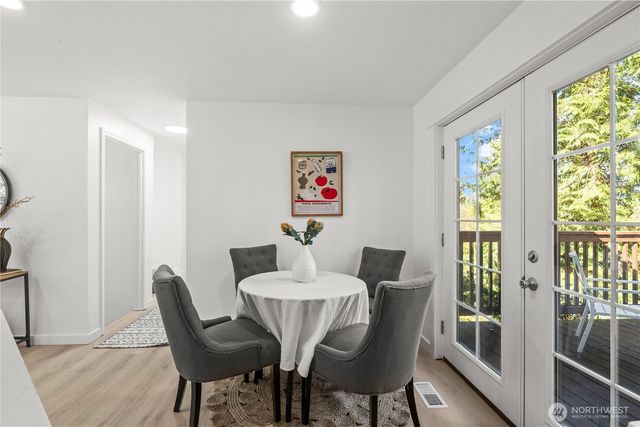 12615 68th Avenue Ct E, Puyallup, WA 98373