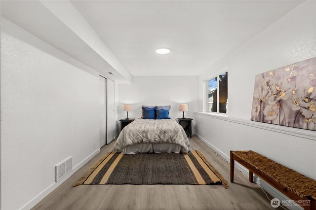 12615 68th Avenue Ct E, Puyallup, WA 98373