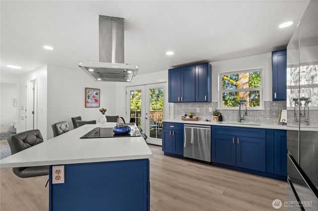 12615 68th Avenue Ct E, Puyallup, WA 98373