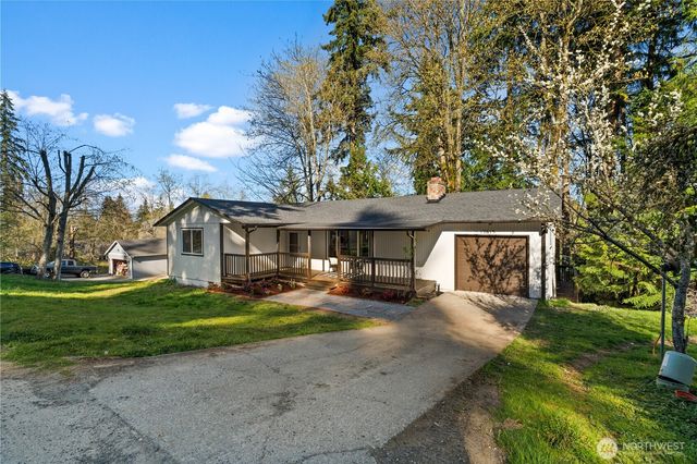 12615 68th Avenue Ct E, Puyallup, WA 98373