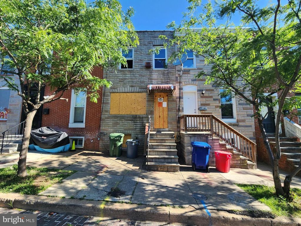 Image 2 of property listing at 1408 RAMSAY ST, Baltimore, MD 21223
