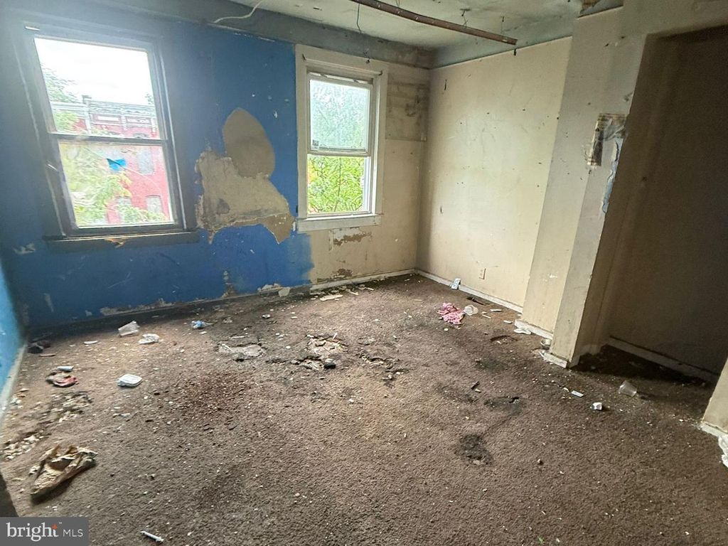 Image 7 of property listing at 1408 RAMSAY ST, Baltimore, MD 21223