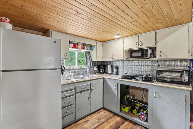 4179 Beaver Bend Dr, NE, Nunnelly, TN 37137
