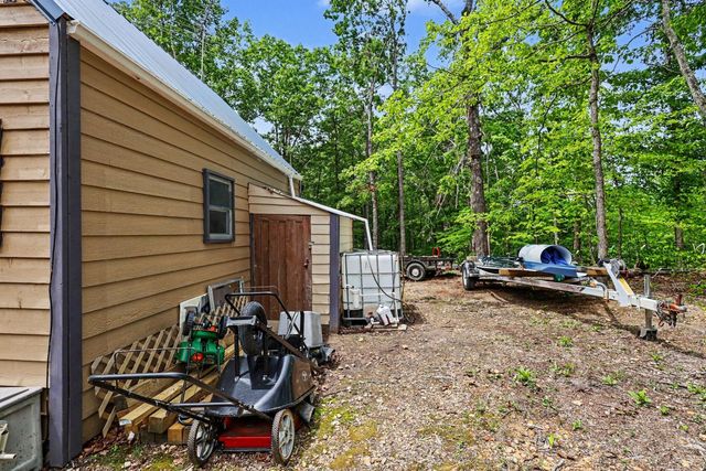 4179 Beaver Bend Dr, NE, Nunnelly, TN 37137