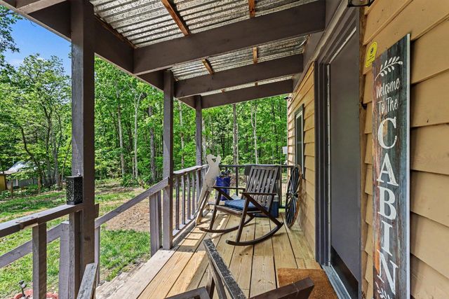 4179 Beaver Bend Dr, NE, Nunnelly, TN 37137
