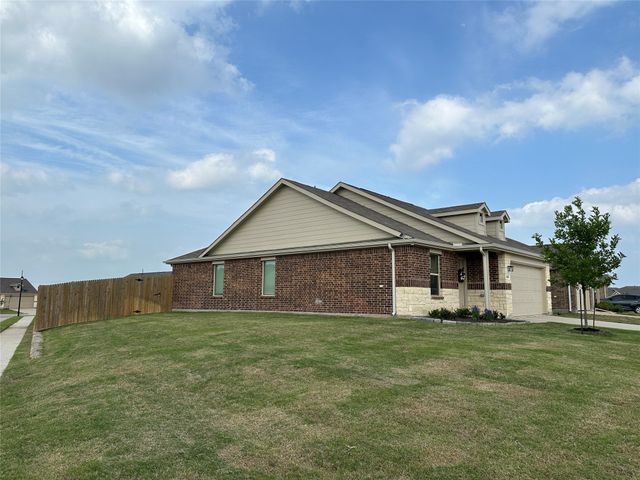 1638 Rosy Finch Drive, Forney, TX 75126