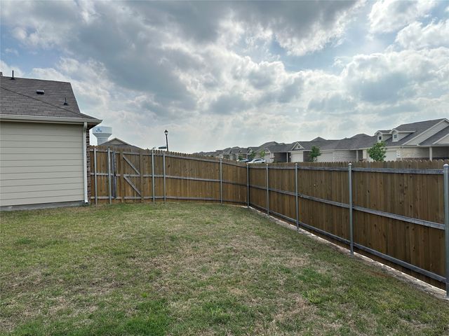 1638 Rosy Finch Drive, Forney, TX 75126