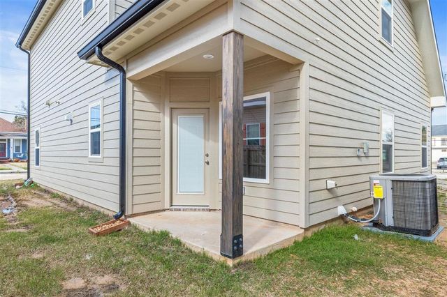 1711 Bilbo Street, Lake Charles, LA 70601