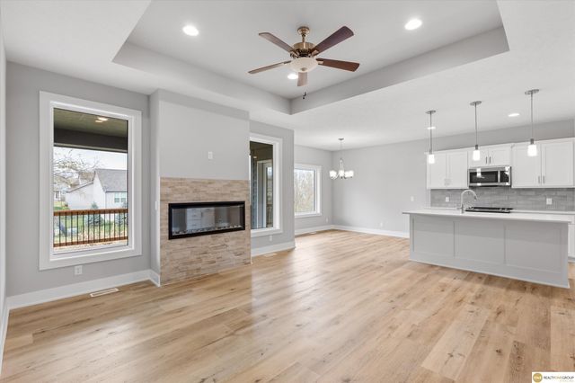 10222 N 150 Circle, Bennington, NE 68007