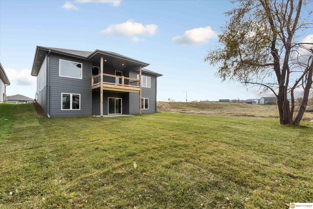 10222 N 150 Circle, Bennington, NE 68007