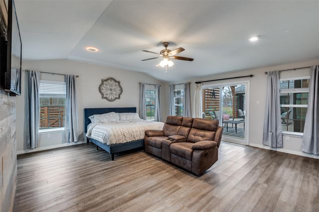 168 Still Forest DR, Cedar Creek, TX 78612