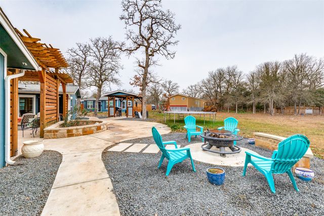 168 Still Forest DR, Cedar Creek, TX 78612