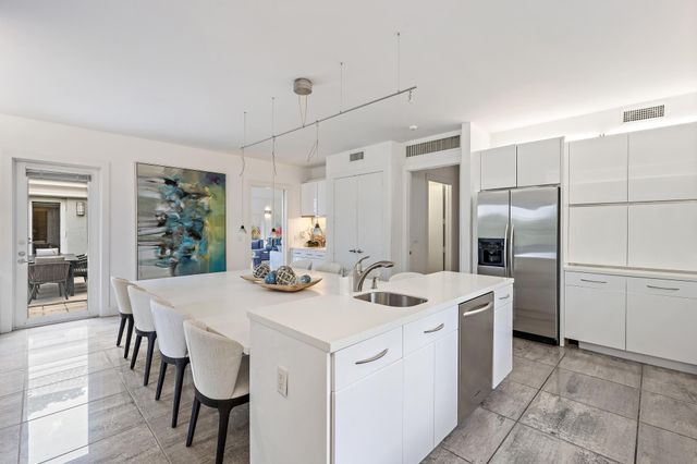 6070 Wildcat Run, West Palm Beach, FL 33412