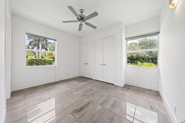 6070 Wildcat Run, West Palm Beach, FL 33412