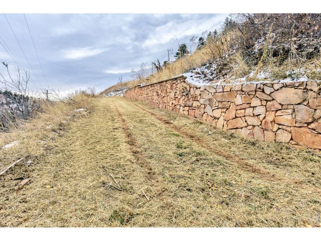 6041 Olde Stage Rd, Boulder, CO 80302