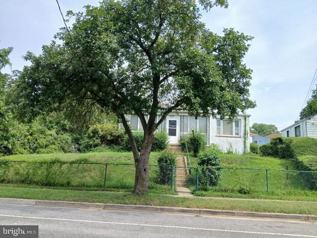 4900 LEROY GORHAM DR, Capitol Heights, MD 20743