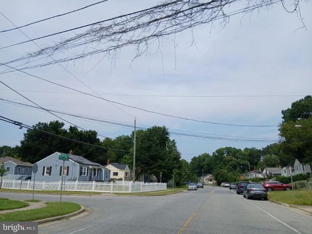 4900 LEROY GORHAM DR, Capitol Heights, MD 20743