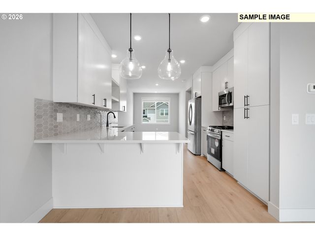 18650 Sw PRECIPICE Ln, Beaverton, OR 97007