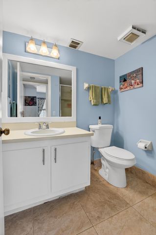 265 SE 10th Street 11C, Deerfield Beach, FL 33441