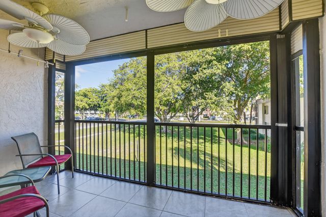265 SE 10th Street 11C, Deerfield Beach, FL 33441