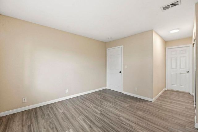 240 W Lincoln Ave 8, Escondido, CA 92026