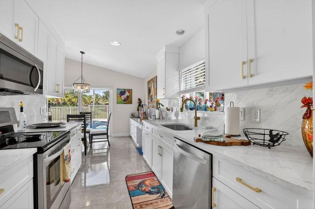 11270 Clover Leaf Circle, Boca Raton, FL 33428