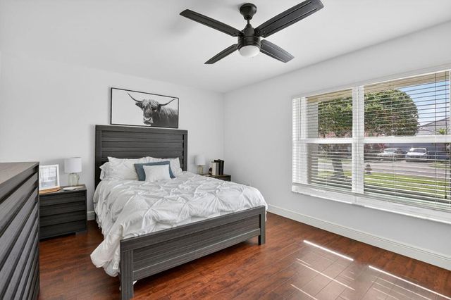 11270 Clover Leaf Circle, Boca Raton, FL 33428