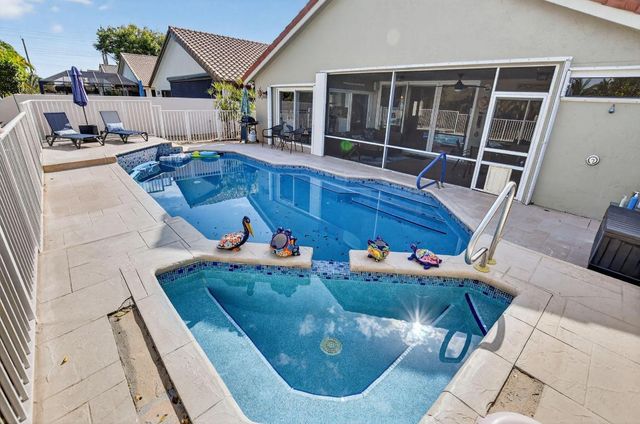 11270 Clover Leaf Circle, Boca Raton, FL 33428