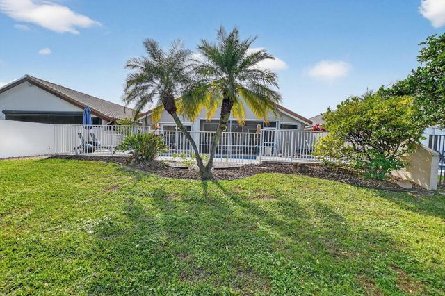 11270 Clover Leaf Circle, Boca Raton, FL 33428