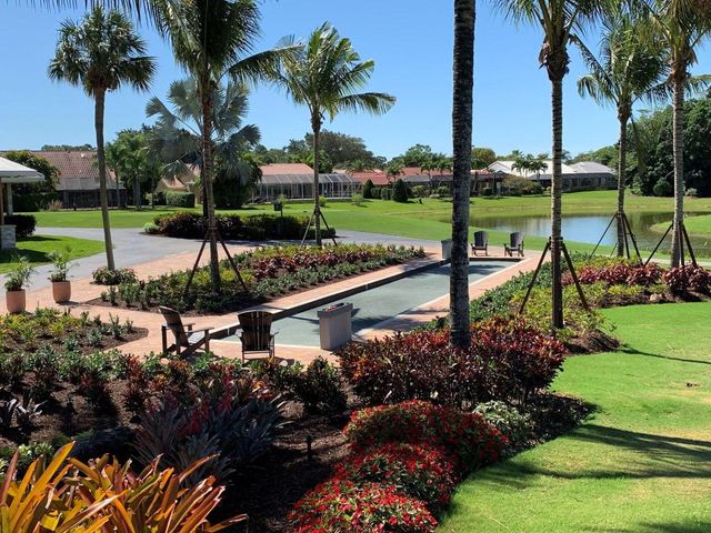 11270 Clover Leaf Circle, Boca Raton, FL 33428