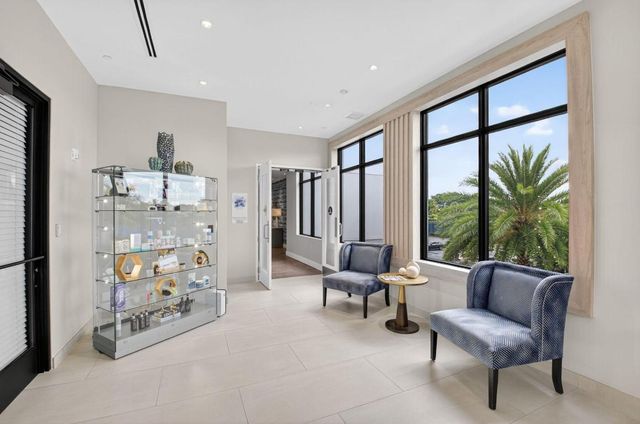 11270 Clover Leaf Circle, Boca Raton, FL 33428