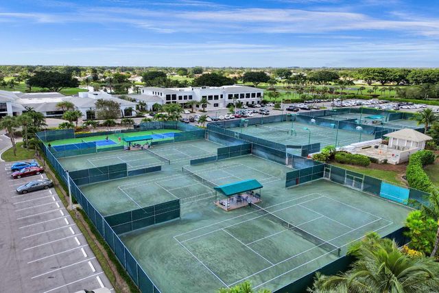 11270 Clover Leaf Circle, Boca Raton, FL 33428