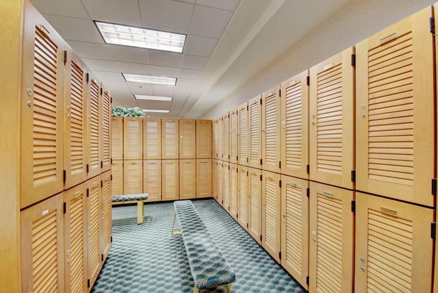 11270 Clover Leaf Circle, Boca Raton, FL 33428