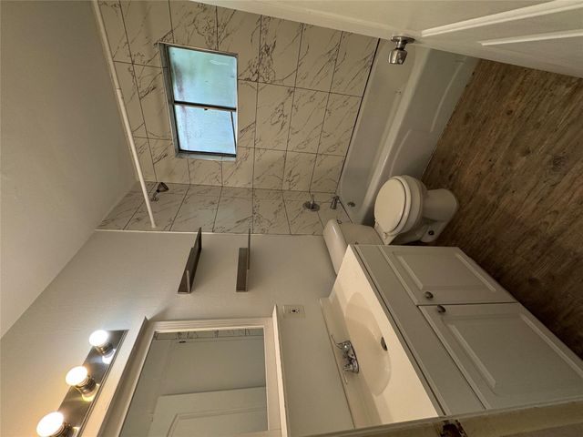 3007 Matador DR B, Austin, TX 78741