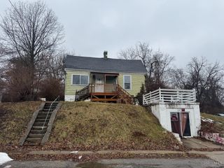 6501 Coleridge Avenue, Cincinnati, OH 45213