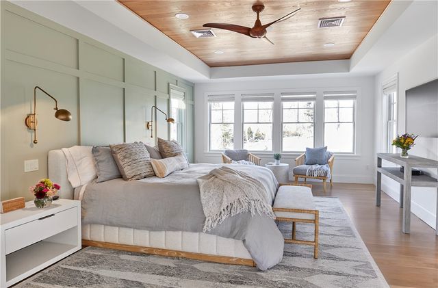 150 Alfred Drowne Road, Barrington, RI 02806